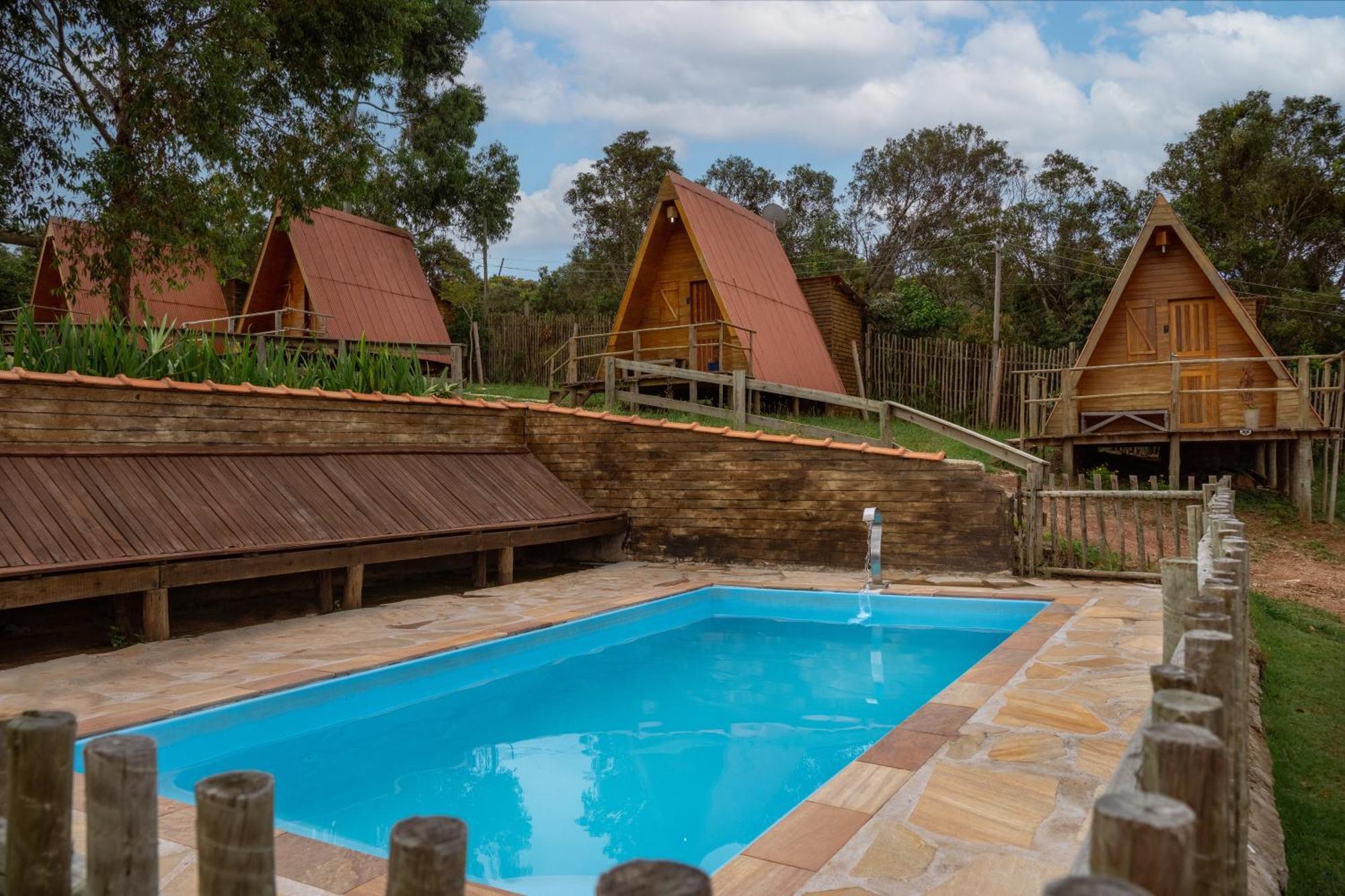 Chales E Camping Do Robinho 1 Сан-Томе-дас-Летрас Экстерьер фото